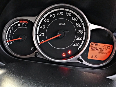รถบ้าน รถมือสอง Mazda 2 Spirit Sports 1.5 เกียร์ Auto ปี 2013 โดย หญิงรถบ้าน รถมือสองขอนแก่น ราคาถูก ผ่อนสบาย