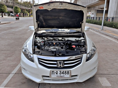 รถบ้าน รถมือสอง Honda Accord 2.0 i-VTEC รุ่น E เกียร์ Auto ปี 2011 โดย หญิงรถบ้าน รถมือสองขอนแก่น ราคาถูก ผ่อนสบาย