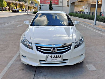 รถบ้าน รถมือสอง Honda Accord 2.0 i-VTEC รุ่น E เกียร์ Auto ปี 2011 โดย หญิงรถบ้าน รถมือสองขอนแก่น ราคาถูก ผ่อนสบาย