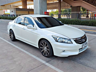 รถบ้าน รถมือสอง Honda Accord 2.0 i-VTEC รุ่น E เกียร์ Auto ปี 2011 โดย หญิงรถบ้าน รถมือสองขอนแก่น ราคาถูก ผ่อนสบาย