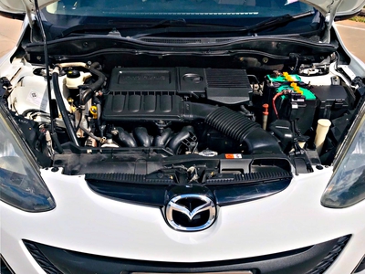รถบ้าน รถมือสอง Mazda 2 1.5 Elegance Maxx เกียร์ Auto ปี 2011 โดย หญิงรถบ้าน รถมือสองขอนแก่น ราคาถูก ผ่อนสบาย