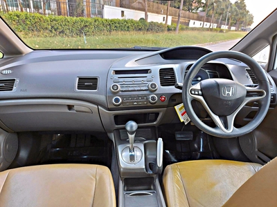รถบ้าน รถมือสอง Honda Civic 1.8 i-VTEC รุ่น E เกียร์ Auto ปี 2010 โดย หญิงรถบ้าน รถมือสองขอนแก่น ราคาถูก ผ่อนสบาย