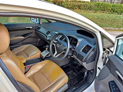 รถบ้าน รถมือสอง Honda Civic 1.8 i-VTEC รุ่น E เกียร์ Auto ปี 2010 โดย หญิงรถบ้าน รถมือสองขอนแก่น ราคาถูก ผ่อนสบาย