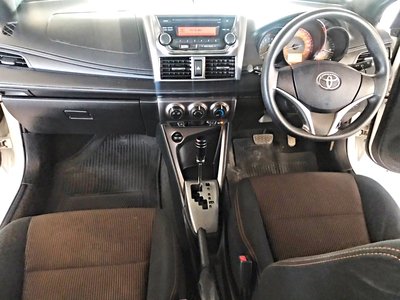 รถบ้าน รถมือสอง Toyota Yaris 1.2 รุ่น E เกียร์ Auto ปี 2017 โดย หญิงรถบ้าน รถมือสองขอนแก่น ราคาถูก ผ่อนสบาย