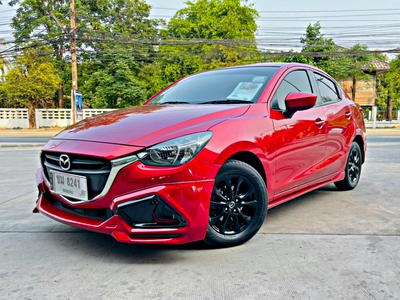 รถบ้าน รถมือสอง Mazda2 Sedan 1.3 High SkyActiv-G เกียร์ Auto ปี 2016 โดย หญิงรถบ้าน รถมือสองขอนแก่น ราคาถูก ผ่อนสบาย