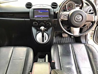 รถบ้าน รถมือสอง Mazda 2 1.5 Elegance Maxx เกียร์ Auto ปี 2013 โดย หญิงรถบ้าน รถมือสองขอนแก่น ราคาถูก ผ่อนสบาย