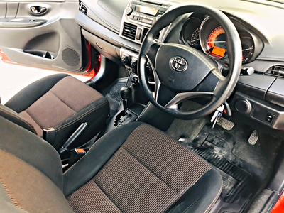 รถบ้าน รถมือสอง Toyota Yaris 1.2 รุ่น J เกียร์ Auto ปี 2557  โดย หญิงรถบ้าน รถมือสองขอนแก่น ราคาถูก ผ่อนสบาย