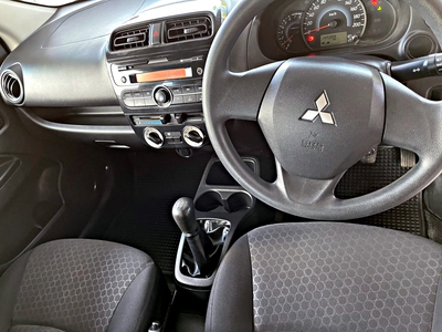 รถบ้าน รถมือสอง Mitsubishi Mirage 1.2 รุ่น GLX เกียร์ MT ปี 2012 โดย หญิงรถบ้าน รถมือสองขอนแก่น ราคาถูก ผ่อนสบาย