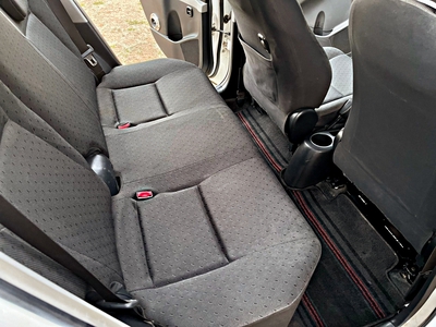 รถบ้าน รถมือสอง Toyota Yaris 1.5 รุ่น E เกียร์ MT ปี 2012 โดย หญิงรถบ้าน รถมือสองขอนแก่น ราคาถูก ผ่อนสบาย