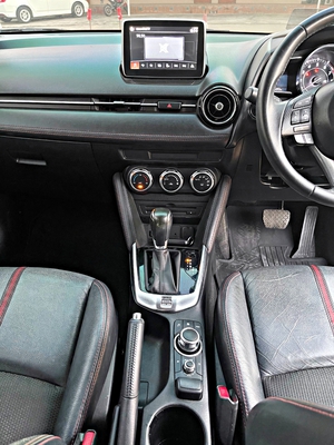 รถบ้าน รถมือสอง Mazda2 Sedan 1.3 High Plus SkyActiv-G เกียร์ Auto ปี 2016 โดย หญิงรถบ้าน รถมือสองขอนแก่น ราคาถูก ผ่อนสบาย