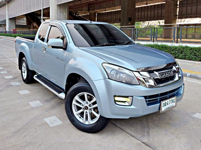 รถบ้าน รถมือสอง ISUZU D-MAX Hi-Lander X-Series 2-Door Super Daylight 2.5 VGS Z ปี 2015  โดย หญิงรถบ้าน รถมือสองขอนแก่น ราคาถูก ผ่อนสบาย
