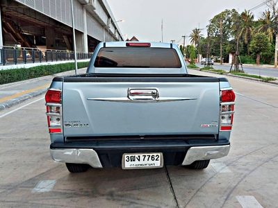 รถบ้าน รถมือสอง ISUZU D-MAX Hi-Lander X-Series 2-Door Super Daylight 2.5 VGS Z ปี 2015  โดย หญิงรถบ้าน รถมือสองขอนแก่น ราคาถูก ผ่อนสบาย