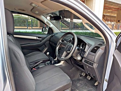 รถบ้าน รถมือสอง ISUZU D-MAX Hi-Lander X-Series 2-Door Super Daylight 2.5 VGS Z ปี 2015  โดย หญิงรถบ้าน รถมือสองขอนแก่น ราคาถูก ผ่อนสบาย