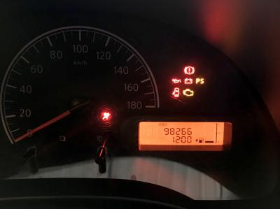 รถบ้าน รถมือสอง Nissan Almera 1.2 ปี 2012 เกียร์ธรรมดา โดย หญิงรถบ้าน รถมือสองขอนแก่น ราคาถูก ผ่อนสบาย