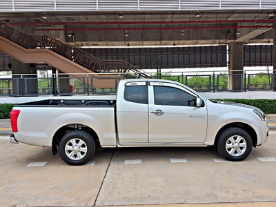 รถบ้าน รถมือสอง ISUZU D-MAX Space Cab 1.9 Ddi Z ปี 2016 โดย หญิงรถบ้าน รถมือสองขอนแก่น ราคาถูก ผ่อนสบาย