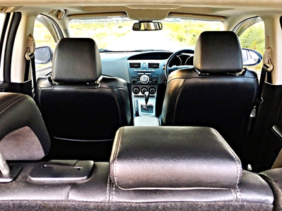 รถบ้าน รถมือสอง Mazda 3 Maxx Sport S/R MZR 2.0 เกียร์ Auto ปี 2012  โดย หญิงรถบ้าน รถมือสองขอนแก่น ราคาถูก ผ่อนสบาย