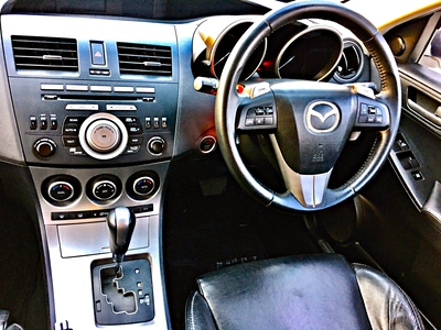 รถบ้าน รถมือสอง Mazda 3 Maxx Sport S/R MZR 2.0 เกียร์ Auto ปี 2012  โดย หญิงรถบ้าน รถมือสองขอนแก่น ราคาถูก ผ่อนสบาย