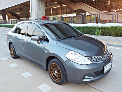 รถบ้าน รถมือสอง Nissan Tiida Latio 1.6 รุ่น B เกียร์ Auto ปี 2010  โดย หญิงรถบ้าน รถมือสองขอนแก่น ราคาถูก ผ่อนสบาย