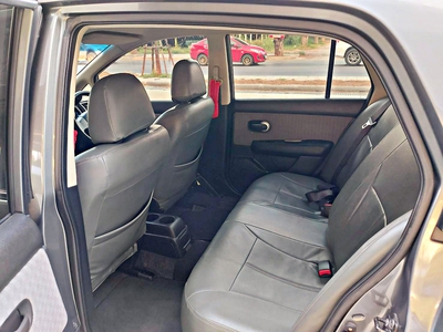 รถบ้าน รถมือสอง Nissan Tiida Latio 1.6 รุ่น B เกียร์ Auto ปี 2010  โดย หญิงรถบ้าน รถมือสองขอนแก่น ราคาถูก ผ่อนสบาย