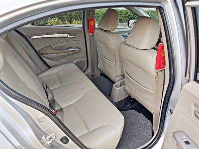 รถบ้าน รถมือสอง Honda City 1.5 i-VTEC รุ่น V เกียร์ Auto ปี 2010 โดย หญิงรถบ้าน รถมือสองขอนแก่น ราคาถูก ผ่อนสบาย