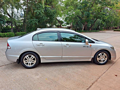 รถบ้าน รถมือสอง Honda Civic 1.8 i-VTEC รุ่น E เกียร์ Auto ปี 2010   โดย หญิงรถบ้าน รถมือสองขอนแก่น ราคาถูก ผ่อนสบาย