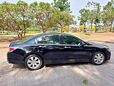 รถบ้าน รถมือสอง Honda Accord 2.0 i-VTEC รุ่น E เกียร์ Auto ปี 2011 Gen8 Minor Change โดย หญิงรถบ้าน รถมือสองขอนแก่น ราคาถูก ผ่อนสบาย