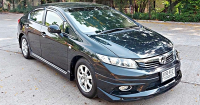 รถบ้าน รถมือสอง Honda Civic 1.8 i-VTEC รุ่น E เกียร์ Auto ปี 2013 โดย หญิงรถบ้าน รถมือสองขอนแก่น ราคาถูก ผ่อนสบาย