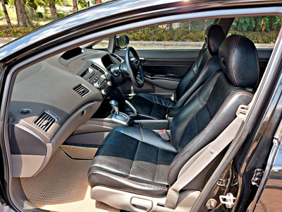 รถบ้าน รถมือสอง Honda Civic 1.8 i-VTEC รุ่น E เกียร์ Auto ปี 2011 โดย หญิงรถบ้าน รถมือสองขอนแก่น ราคาถูก ผ่อนสบาย