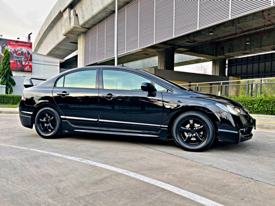 รถบ้าน รถมือสอง Honda Civic 1.8 i-VTEC รุ่น E เกียร์ Auto ปี 2011 โดย หญิงรถบ้าน รถมือสองขอนแก่น ราคาถูก ผ่อนสบาย