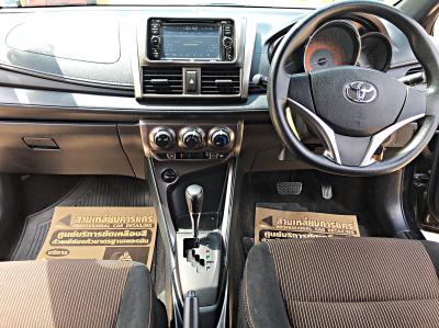 รถบ้าน รถมือสอง Toyota Yaris 1.2 รุ่น J เกียร์ Auto ปี 2558 โดย หญิงรถบ้าน รถมือสองขอนแก่น ราคาถูก ผ่อนสบาย