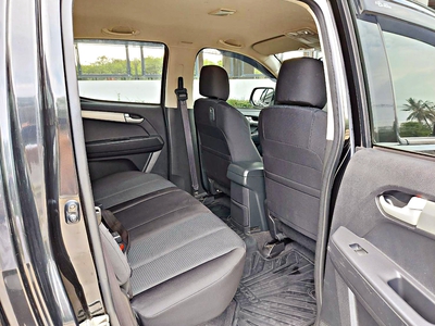 รถบ้าน รถมือสอง ISUZU D-MAX Hi-Lander 4-Door 2.5 Z Ddi VGS ปี 2012  โดย หญิงรถบ้าน รถมือสองขอนแก่น ราคาถูก ผ่อนสบาย
