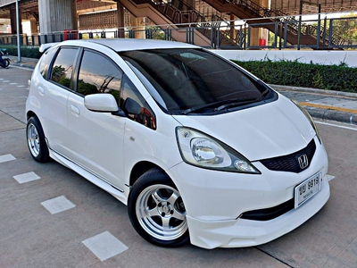 รถบ้าน รถมือสอง Honda Jazz 1.5 i-VTEC รุ่น V เกียร์ Auto ปี 2008 โดย หญิงรถบ้าน รถมือสองขอนแก่น ราคาถูก ผ่อนสบาย