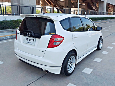 รถบ้าน รถมือสอง Honda Jazz 1.5 i-VTEC รุ่น V เกียร์ Auto ปี 2008 โดย หญิงรถบ้าน รถมือสองขอนแก่น ราคาถูก ผ่อนสบาย