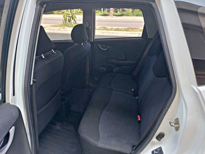 รถบ้าน รถมือสอง Honda Jazz 1.5 i-VTEC รุ่น V เกียร์ Auto ปี 2008 โดย หญิงรถบ้าน รถมือสองขอนแก่น ราคาถูก ผ่อนสบาย