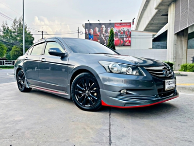 รถบ้าน รถมือสอง Honda Accord 2.4 i-VTEC รุ่น EL เกียร์ Auto ปี 2012 Gen8 Minor Change โดย หญิงรถบ้าน รถมือสองขอนแก่น ราคาถูก ผ่อนสบาย