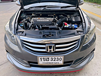 รถบ้าน รถมือสอง Honda Accord 2.4 i-VTEC รุ่น EL เกียร์ Auto ปี 2012 Gen8 Minor Change โดย หญิงรถบ้าน รถมือสองขอนแก่น ราคาถูก ผ่อนสบาย