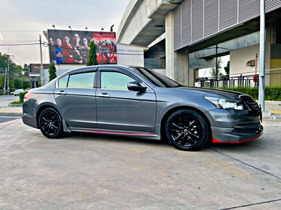 รถบ้าน รถมือสอง Honda Accord 2.4 i-VTEC รุ่น EL เกียร์ Auto ปี 2012 Gen8 Minor Change โดย หญิงรถบ้าน รถมือสองขอนแก่น ราคาถูก ผ่อนสบาย