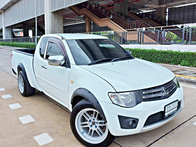 รถบ้าน รถมือสอง Mitsubishi Triton 2.5 MEGA CAB รุ่น GLX เกียร์ MT ปี 2014  โดย หญิงรถบ้าน รถมือสองขอนแก่น ราคาถูก ผ่อนสบาย