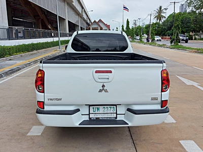 รถบ้าน รถมือสอง Mitsubishi Triton 2.5 MEGA CAB รุ่น GLX เกียร์ MT ปี 2014  โดย หญิงรถบ้าน รถมือสองขอนแก่น ราคาถูก ผ่อนสบาย