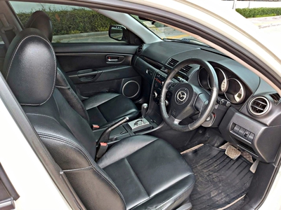 รถบ้าน รถมือสอง Mazda 3 Spirit Sports 1.6 เกียร์ Auto ปี 2010 โดย หญิงรถบ้าน รถมือสองขอนแก่น ราคาถูก ผ่อนสบาย