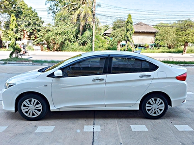 รถบ้าน รถมือสอง All New Honda City 1.5 i-VTEC รุ่น V เกียร์ Auto ปี 2015   โดย หญิงรถบ้าน รถมือสองขอนแก่น ราคาถูก ผ่อนสบาย