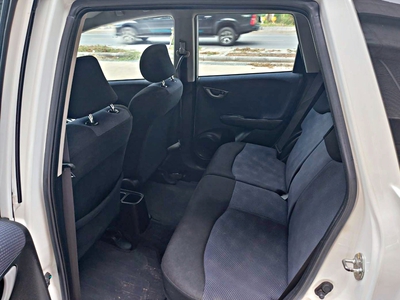 รถบ้าน รถมือสอง Honda Jazz 1.5 i-VTEC รุ่น V เกียร์ Auto ปี 2011 โดย หญิงรถบ้าน รถมือสองขอนแก่น ราคาถูก ผ่อนสบาย