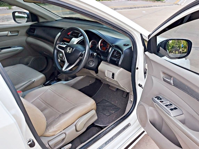 รถบ้าน รถมือสอง Honda City 1.5 i-VTEC รุ่น V ABS เกียร์ Auto ปี 2010 โดย หญิงรถบ้าน รถมือสองขอนแก่น ราคาถูก ผ่อนสบาย