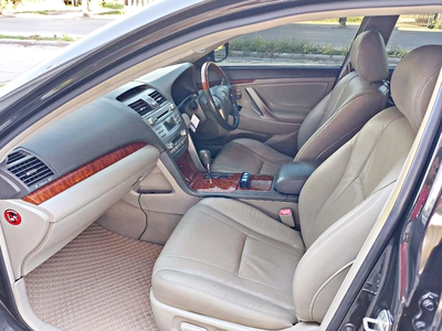 รถบ้าน รถมือสอง Toyota Camry 2.0 รุ่น G เกียร์ Auto ปี 2010  โดย หญิงรถบ้าน รถมือสองขอนแก่น ราคาถูก ผ่อนสบาย