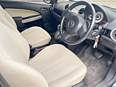 รถบ้าน รถมือสอง Mazda 2 1.5 Elegance Groove เกียร์ Auto ปี 2012 โดย หญิงรถบ้าน รถมือสองขอนแก่น ราคาถูก ผ่อนสบาย
