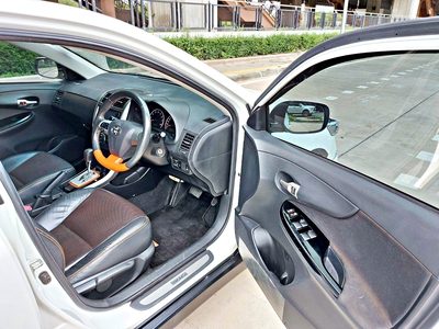 รถบ้าน รถมือสอง Toyota Corolla Altis 1.8 TRD Sportivo เกียร์ Auto ปี 2013 โดย หญิงรถบ้าน รถมือสองขอนแก่น ราคาถูก ผ่อนสบาย