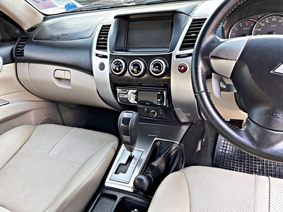 รถบ้าน รถมือสอง Mitsubishi Pajero Sports 2.5 รุ่น GT เกียร์ Auto 4WD  ปี 2012 โดย หญิงรถบ้าน รถมือสองขอนแก่น ราคาถูก ผ่อนสบาย