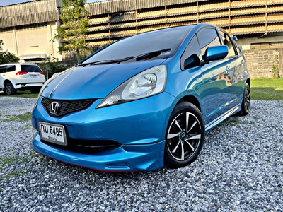 รถบ้าน รถมือสอง Honda Jazz 1.5 i-VTEC รุ่น V (ABS) เกียร์ Auto ปี 2009 โดย หญิงรถบ้าน รถมือสองขอนแก่น ราคาถูก ผ่อนสบาย