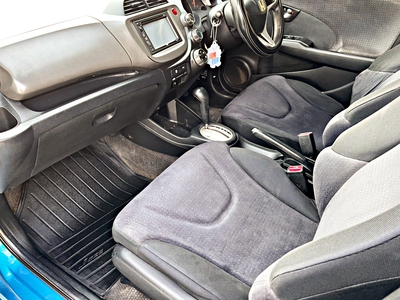 รถบ้าน รถมือสอง Honda Jazz 1.5 i-VTEC รุ่น V (ABS) เกียร์ Auto ปี 2009 โดย หญิงรถบ้าน รถมือสองขอนแก่น ราคาถูก ผ่อนสบาย