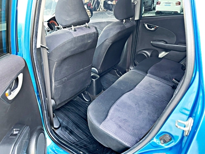 รถบ้าน รถมือสอง Honda Jazz 1.5 i-VTEC รุ่น V (ABS) เกียร์ Auto ปี 2009 โดย หญิงรถบ้าน รถมือสองขอนแก่น ราคาถูก ผ่อนสบาย